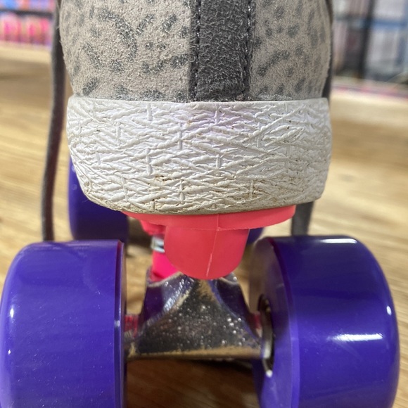 Custom Nike Leopard Print Roller Skates - Picture 11 of 12